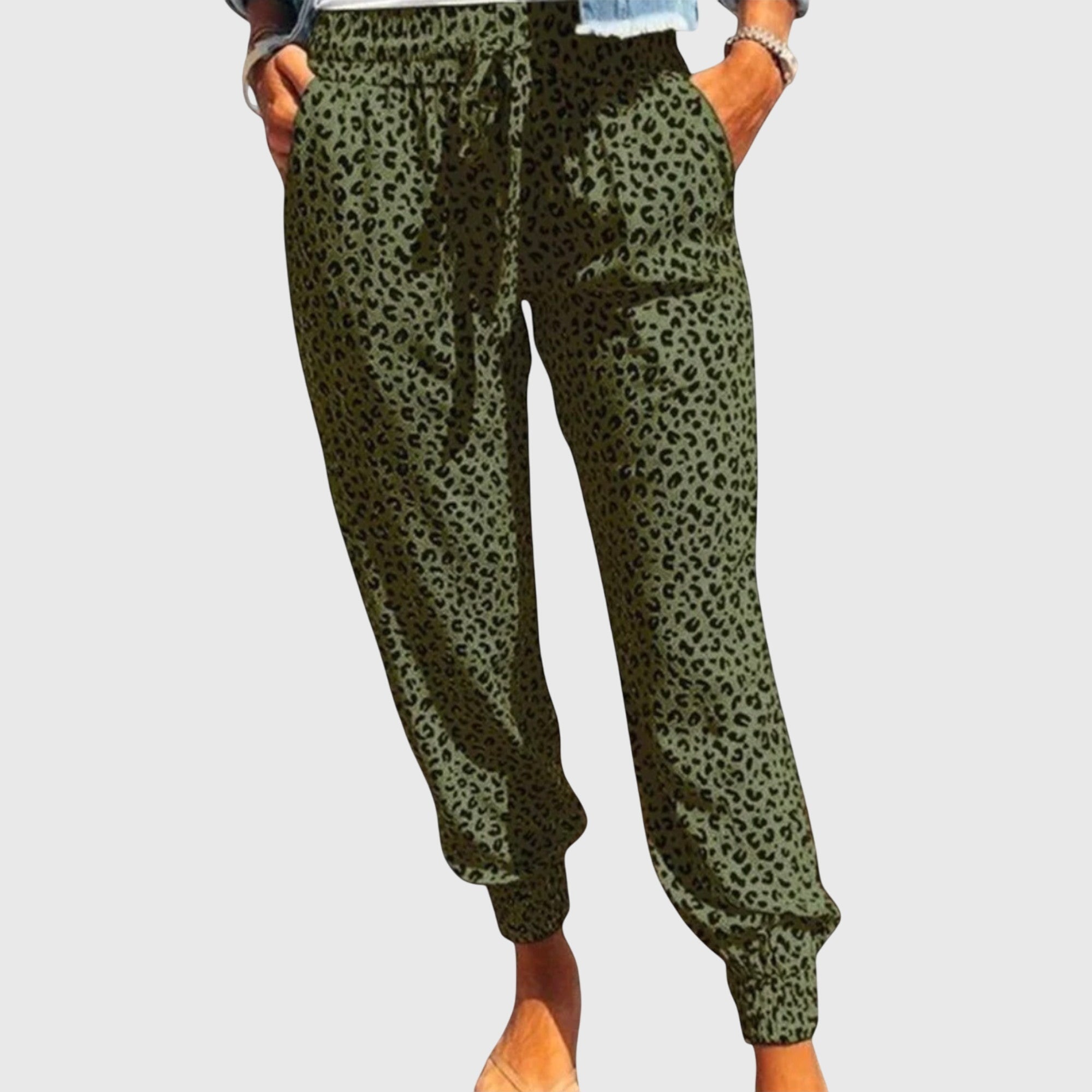 June | Leo Pants with Wide Legs