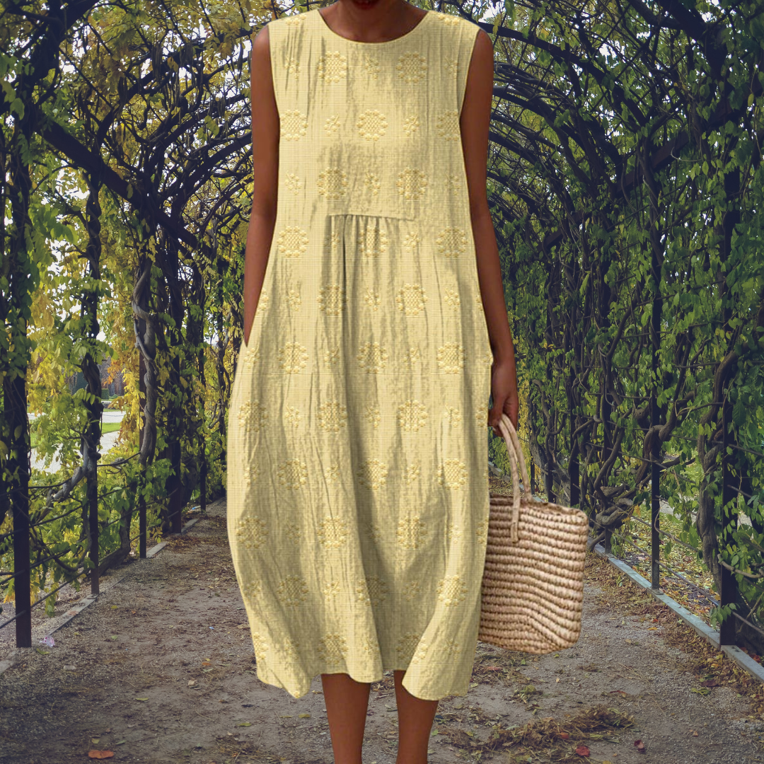 Aika | Elegant sleeveless dress