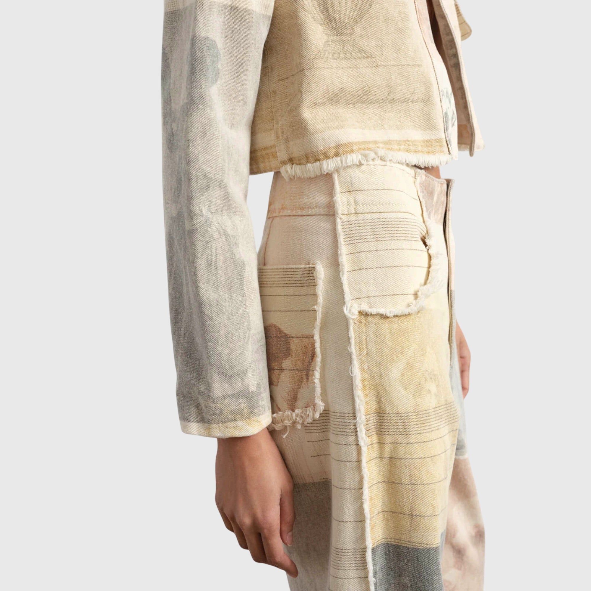 June | Wide Jeans