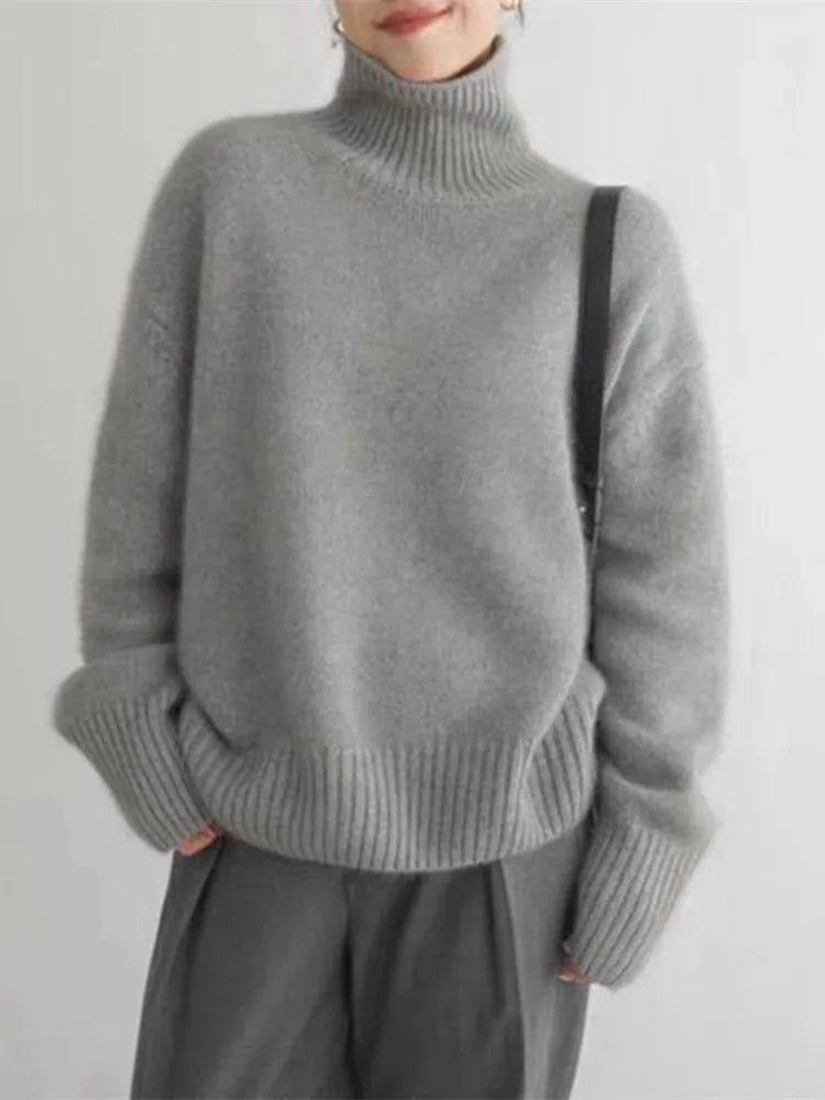June | Amaya | Luxe Cashmere Turtleneck Sweater