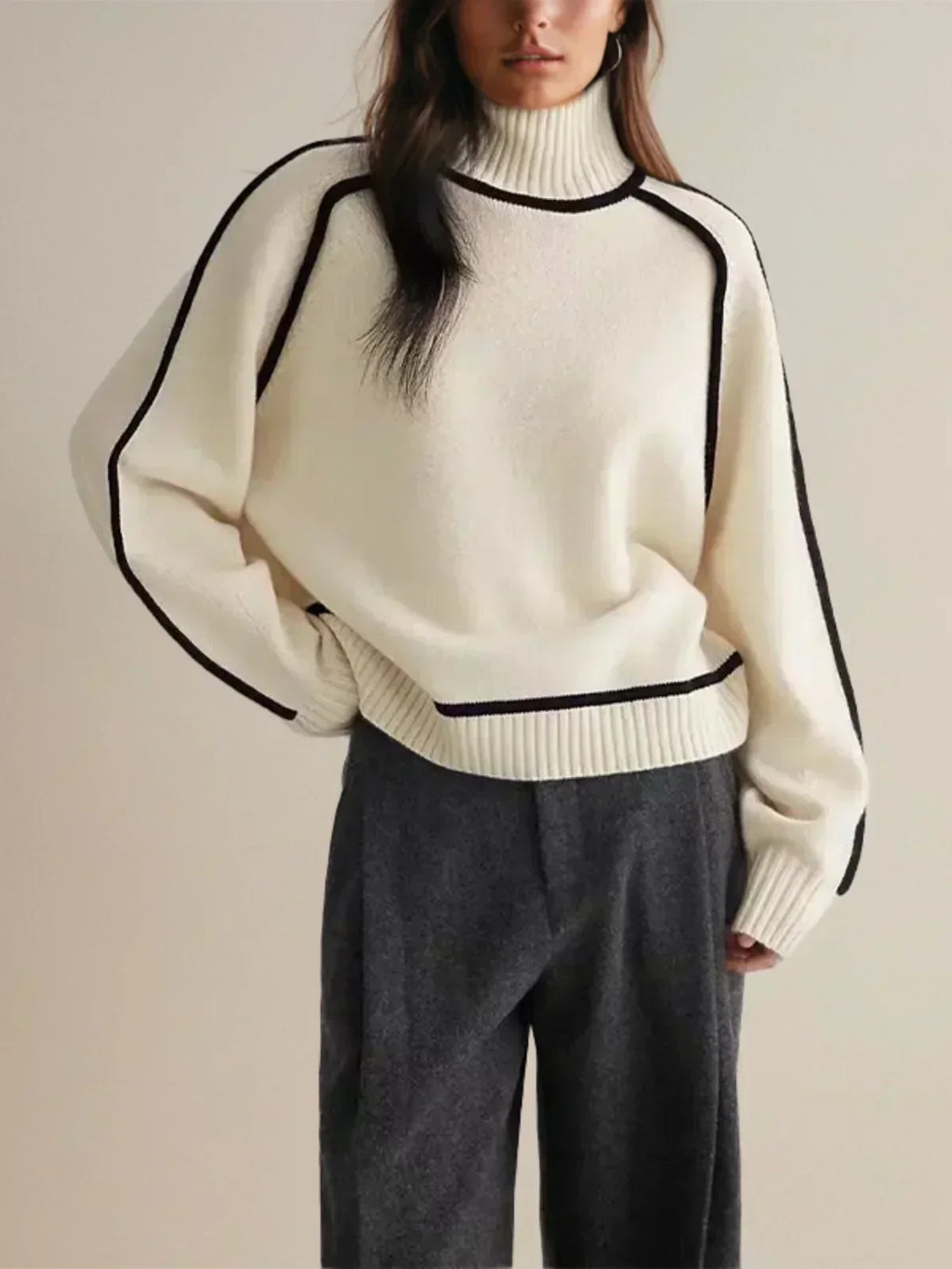 June | Donna | Elegant Turtleneck sweater