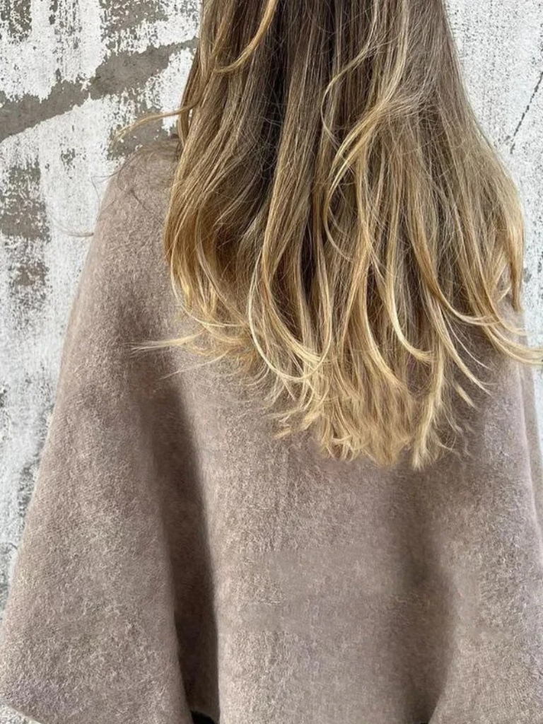 June | VIVIENNE LUXE CARDIGAN